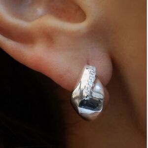 Argento Vivo Sterling Silver Hoop Earrings Cubic Zirconia‎ NWT Sparkly Elegant